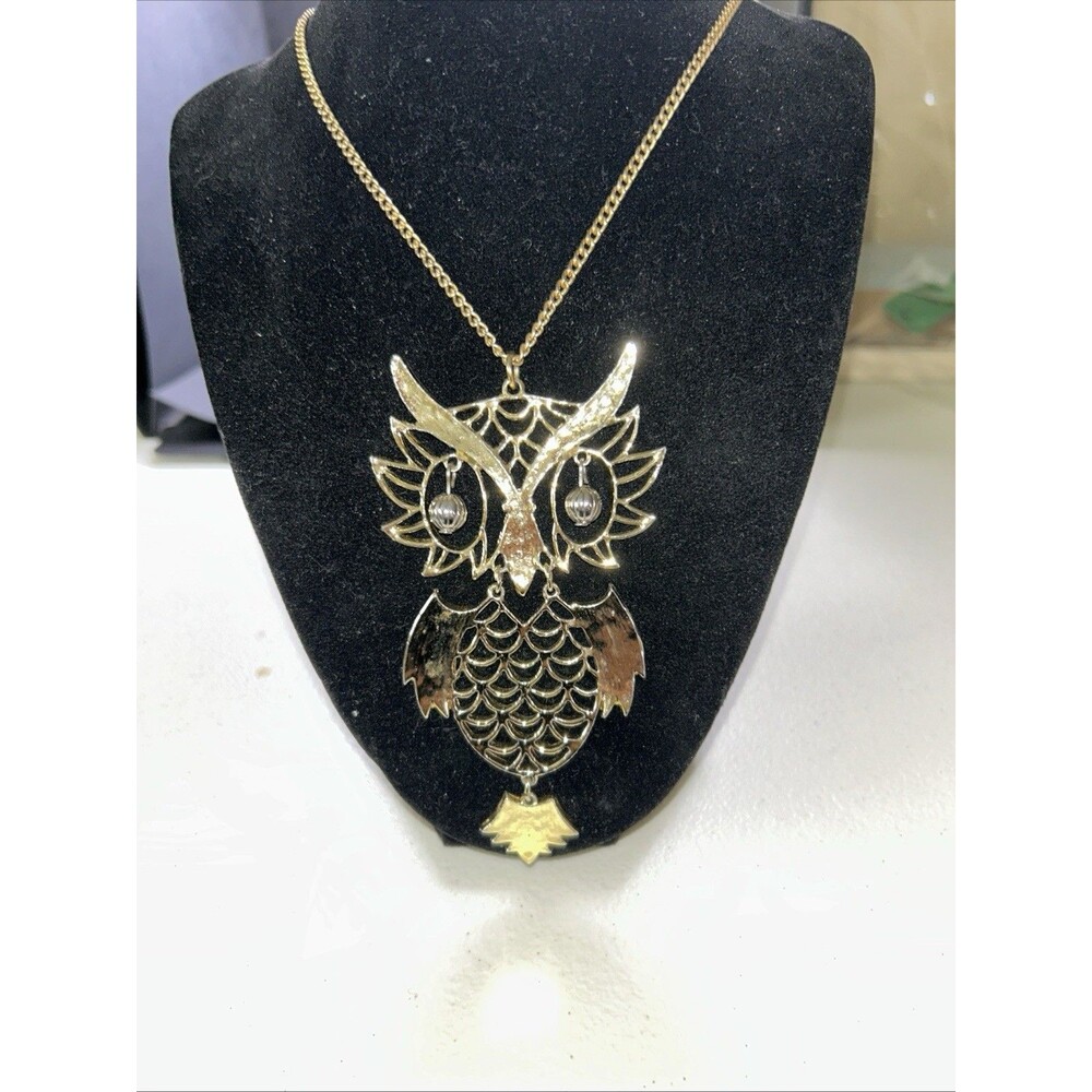Gold Tone Vintage Fashion Necklace 24” With 4” Riticulated Owl Charm